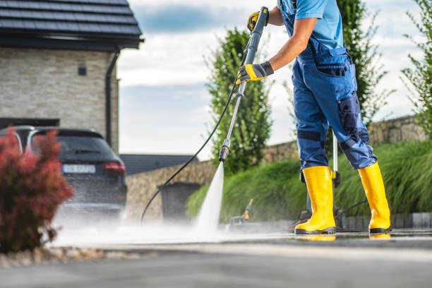 Best Deck Cleaning Services  in Elmore, OH
